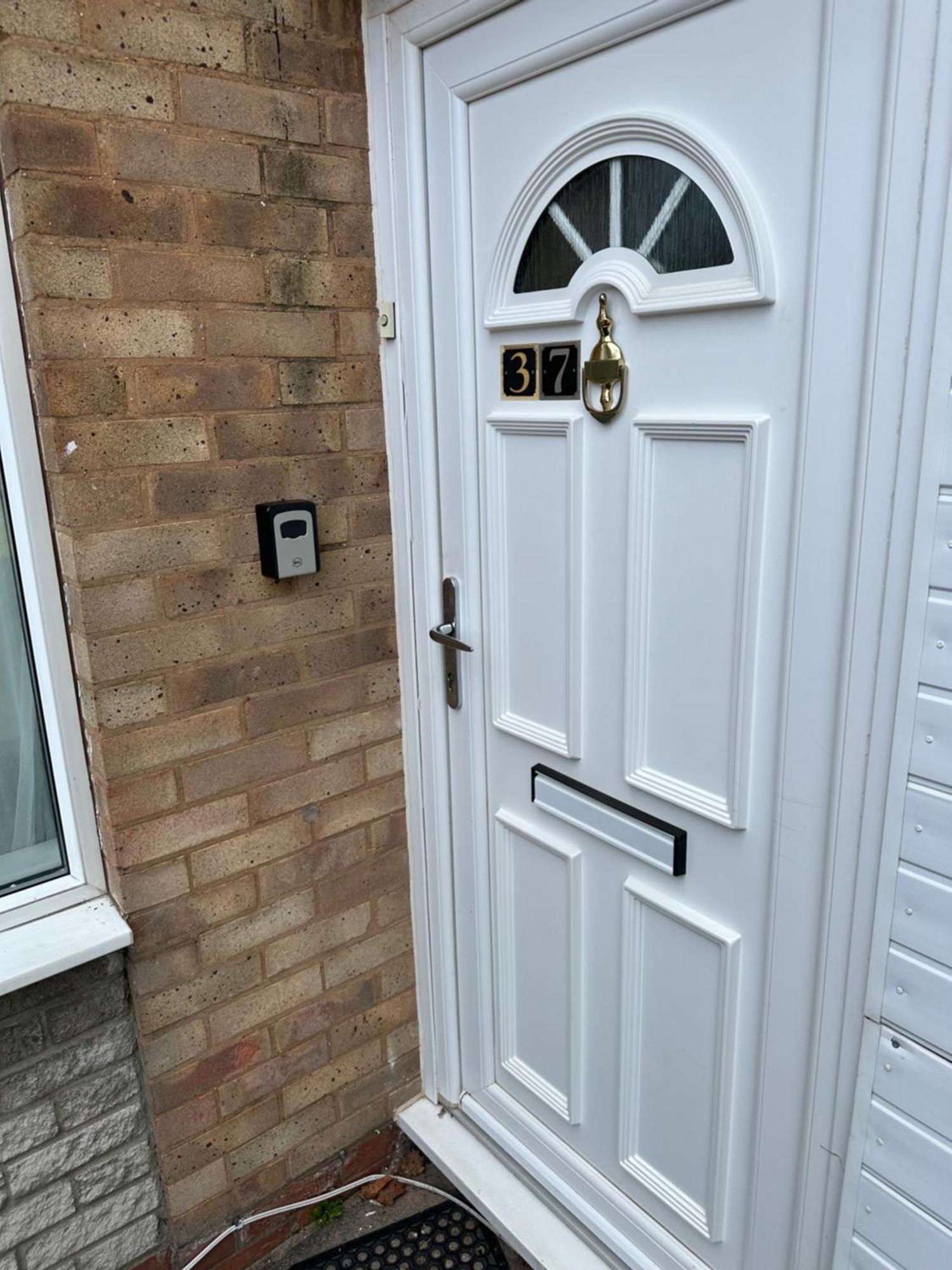 A Charming 3 Bed Home Next To Nec And Birmingham International Airport Marston Green Exteriör bild